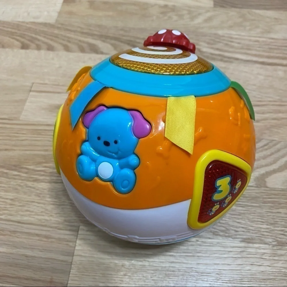 V-tech Move & Crawl Ball Toy Music Buttons Baby